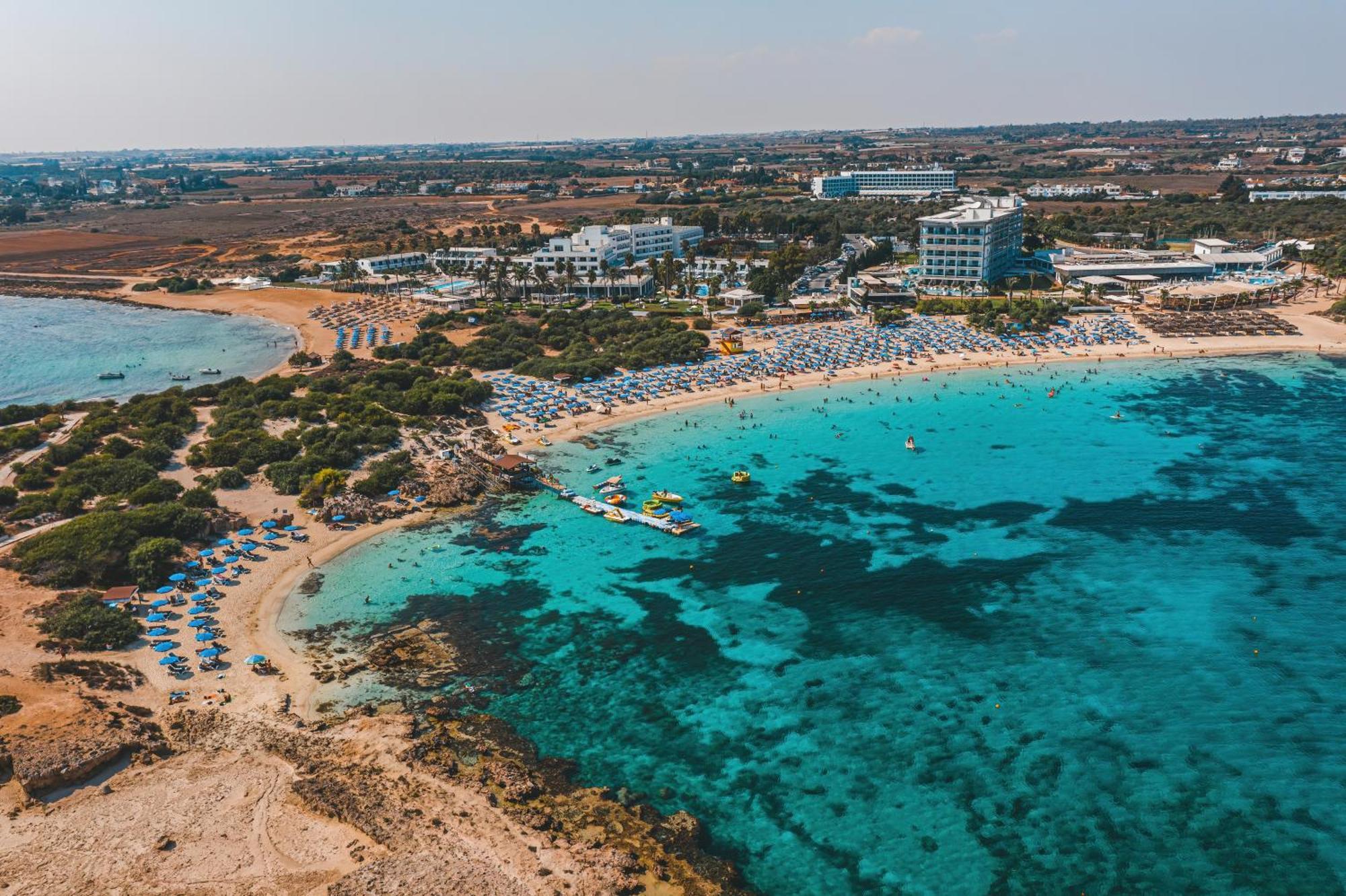 Отель Dome Marina & 4*