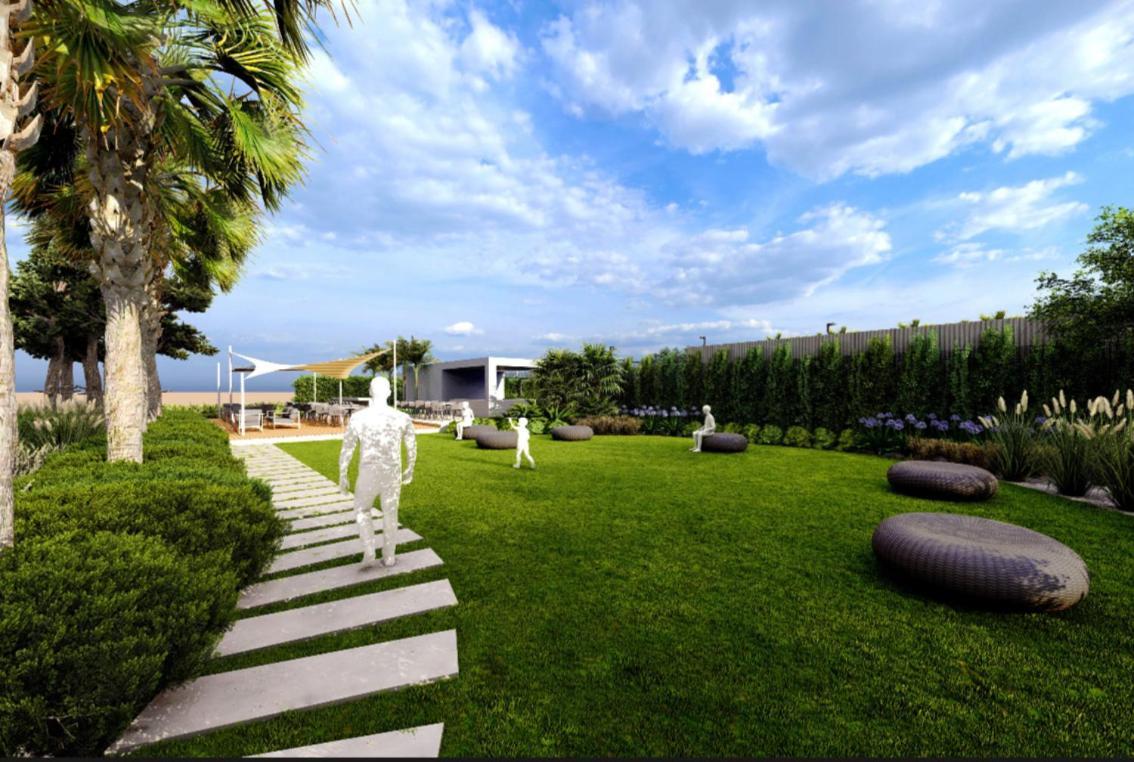 מלון Dome Marina & 4*